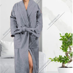 حوله تن پوش با طرح ساده رنگ طوسی