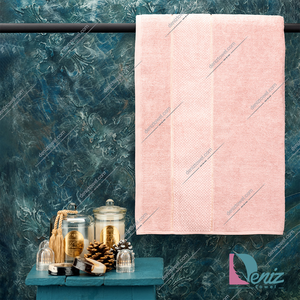 حوله حمامی طرح ماکرو رنگ گلبهی