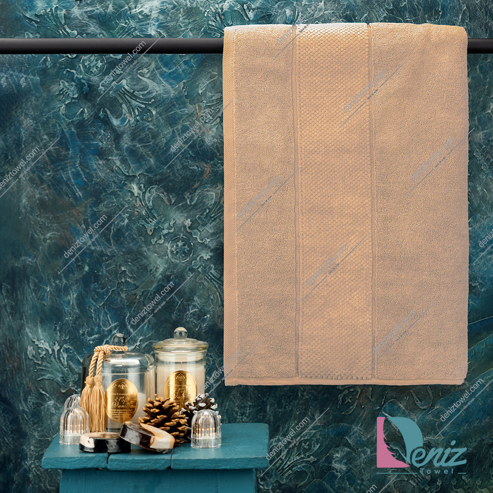 حوله حمامی طرح ماکرو رنگ نسکافه ای تیره