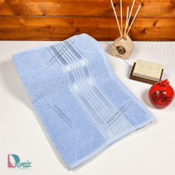 حوله دستی آکوا رنگ آبی روشن