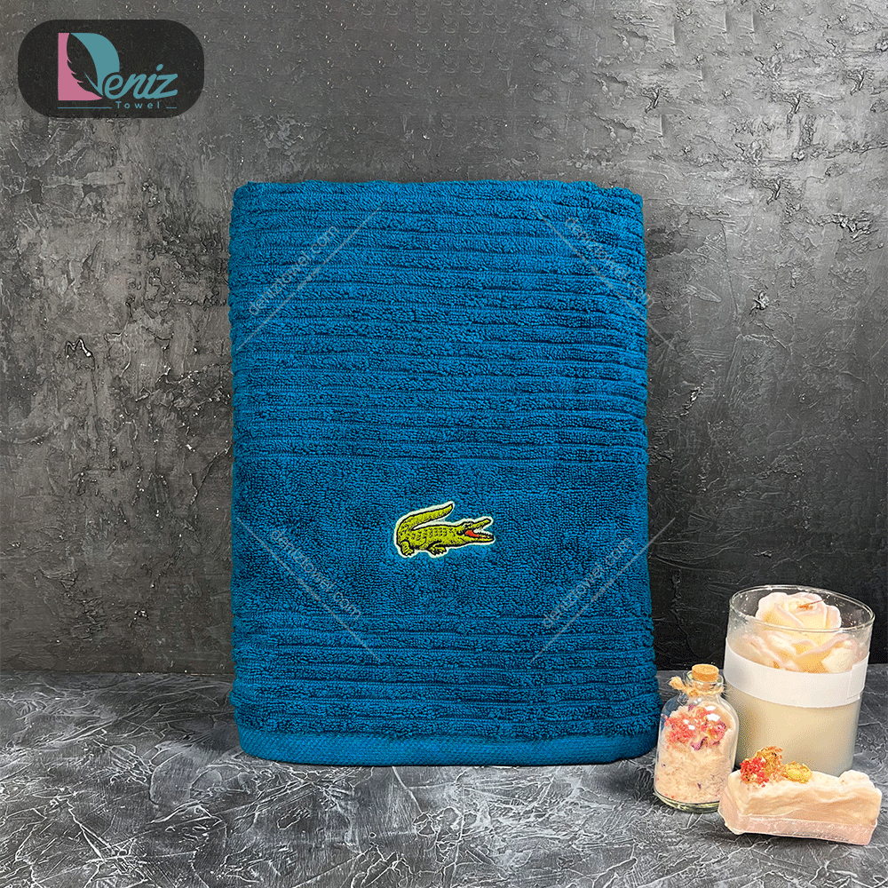 حوله استخری لاگوست رنگ آبی نفتی