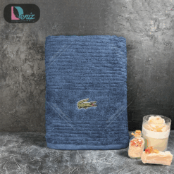 حوله استخری لاگوست رنگ لاجوردی