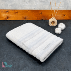 حوله استخری سیلویا رنگ آبی بنفش