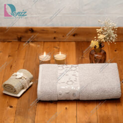 حوله استخری طرح سورپرایز رنگ کرم