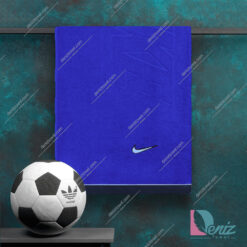 حوله ورزشی NIKE آبی تیره بزرگ