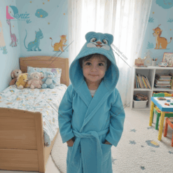 حوله کودک طرح گربه آبی روشن